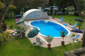 Гостиница Hotel Manzard Panzio, Будапешт